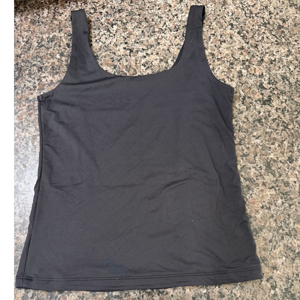 Tahari Modern Essentials Womens Black Scoop Neck Tank Top Size S Small Seamed - Picture 2 of 5
